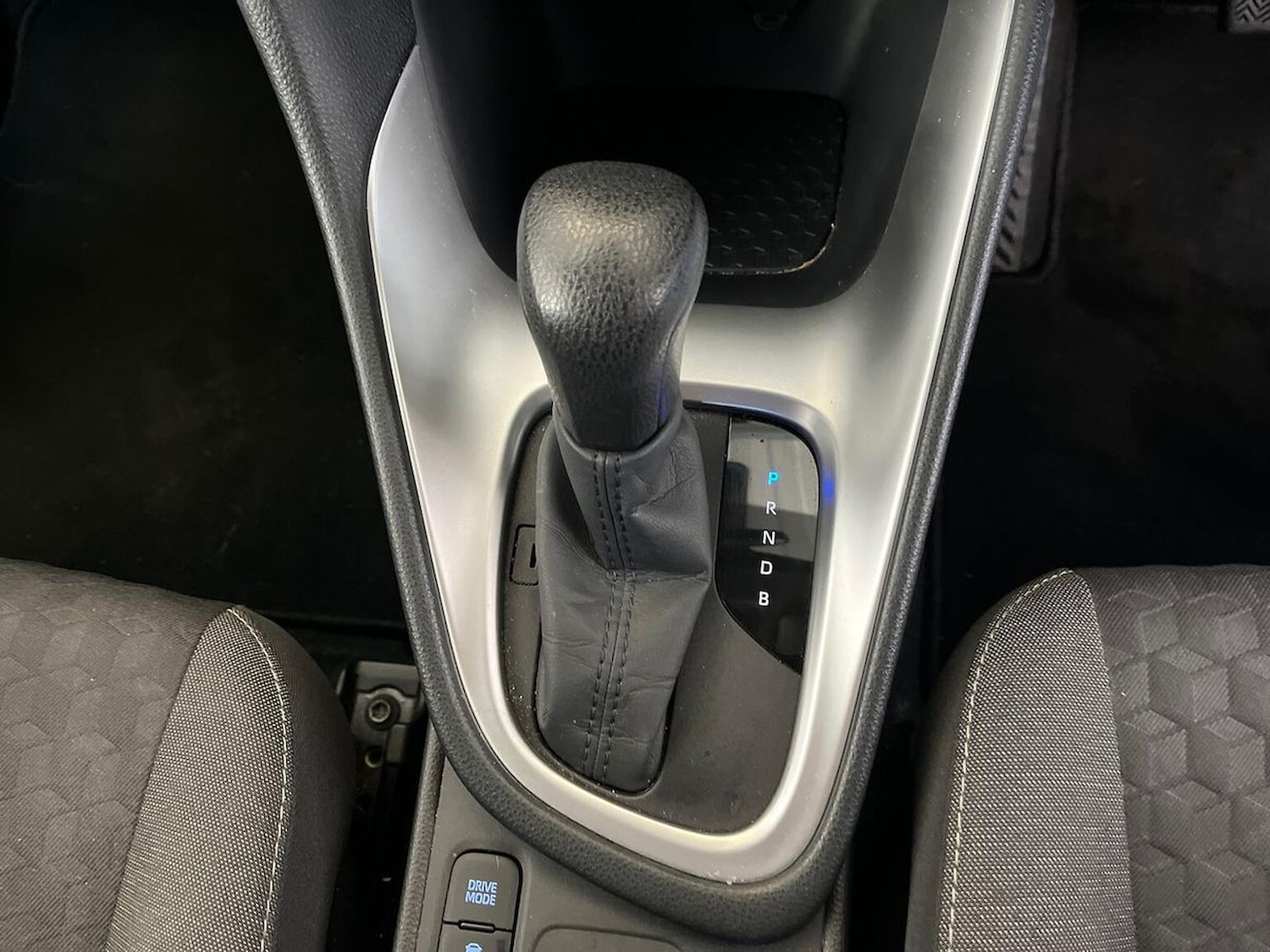 Used Toyota Yaris 2022 for sale - 76770009: Photo 13