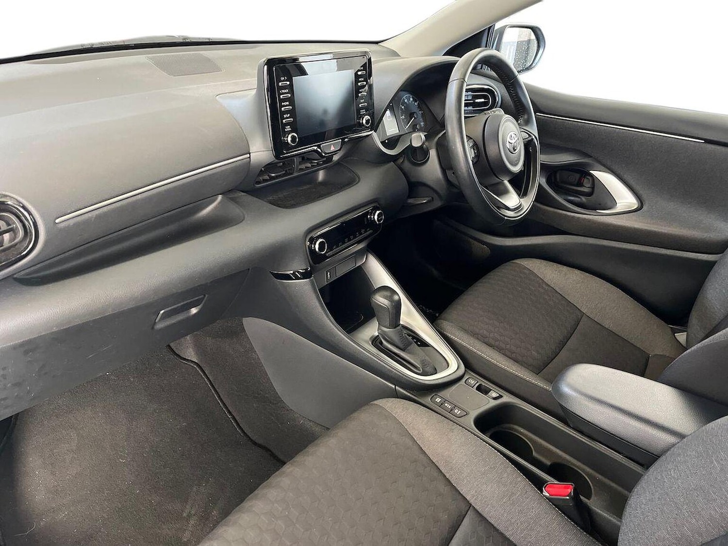 Used Toyota Yaris 2022 for sale - 76770009: Photo 7