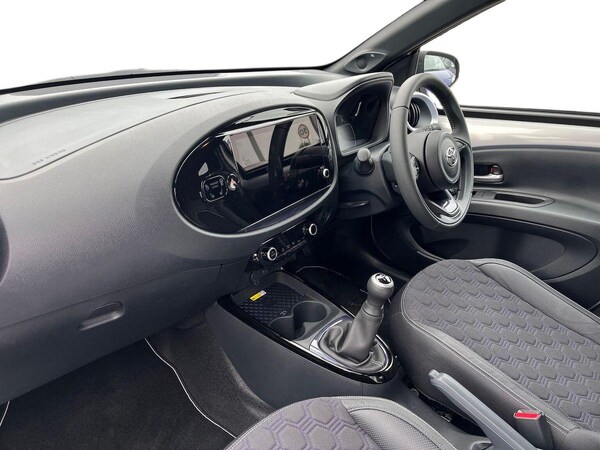 Used Toyota Aygo X 2025 for sale - 75490801: Photo 7