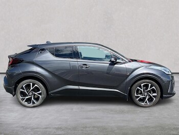 Used Toyota C-HR 2021 for sale - 78976445: Photo