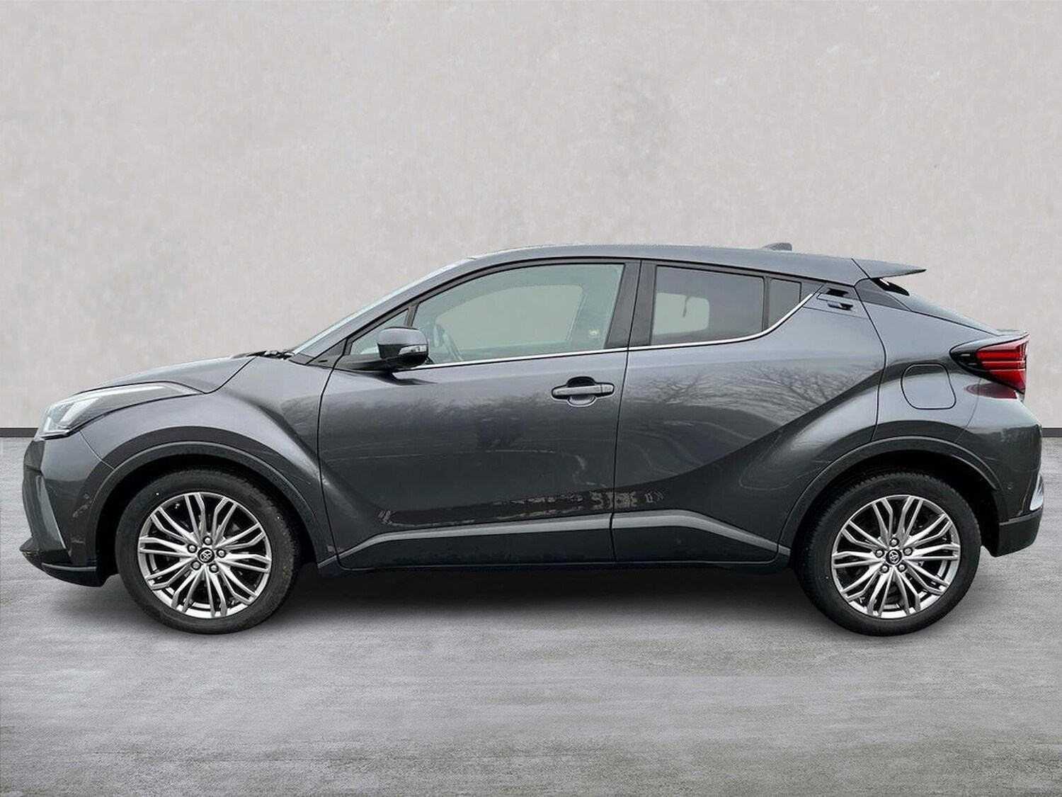 Used Toyota C-HR 2023 for sale - 78193111: Photo 21