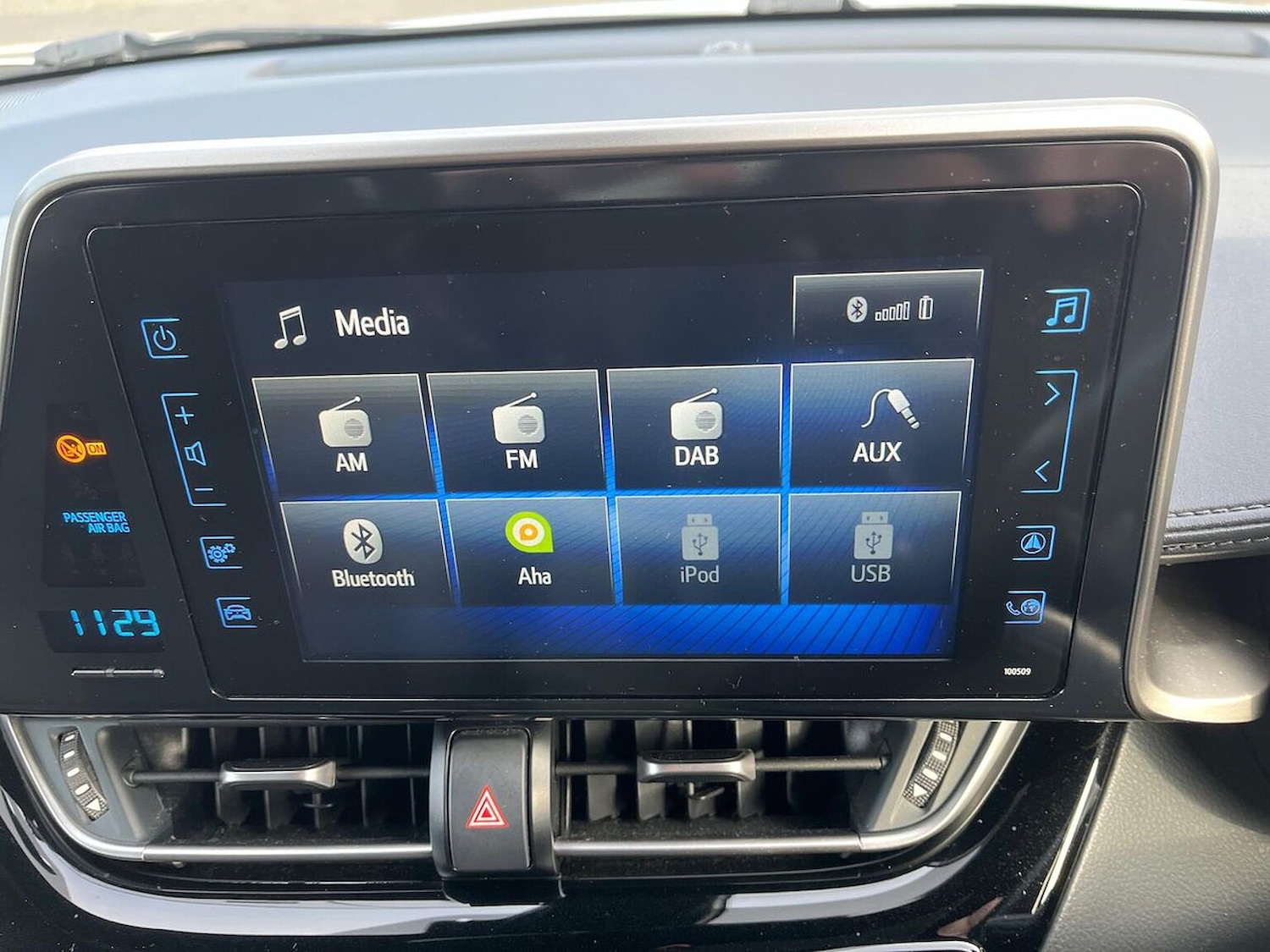 Used Toyota C-HR 2019 for sale - 76357926: Photo 25