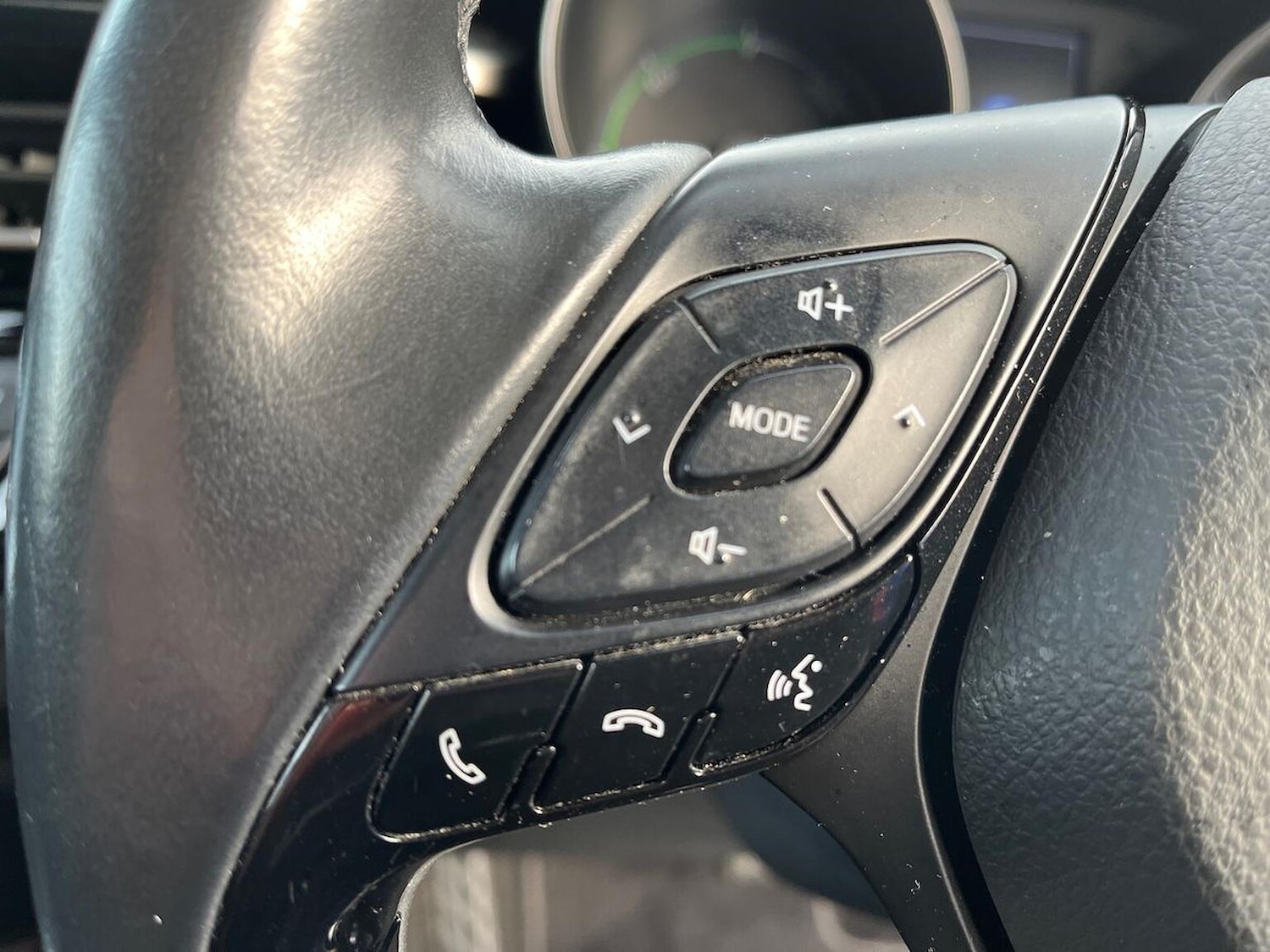 Used Toyota C-HR 2019 for sale - 76357926: Photo 27