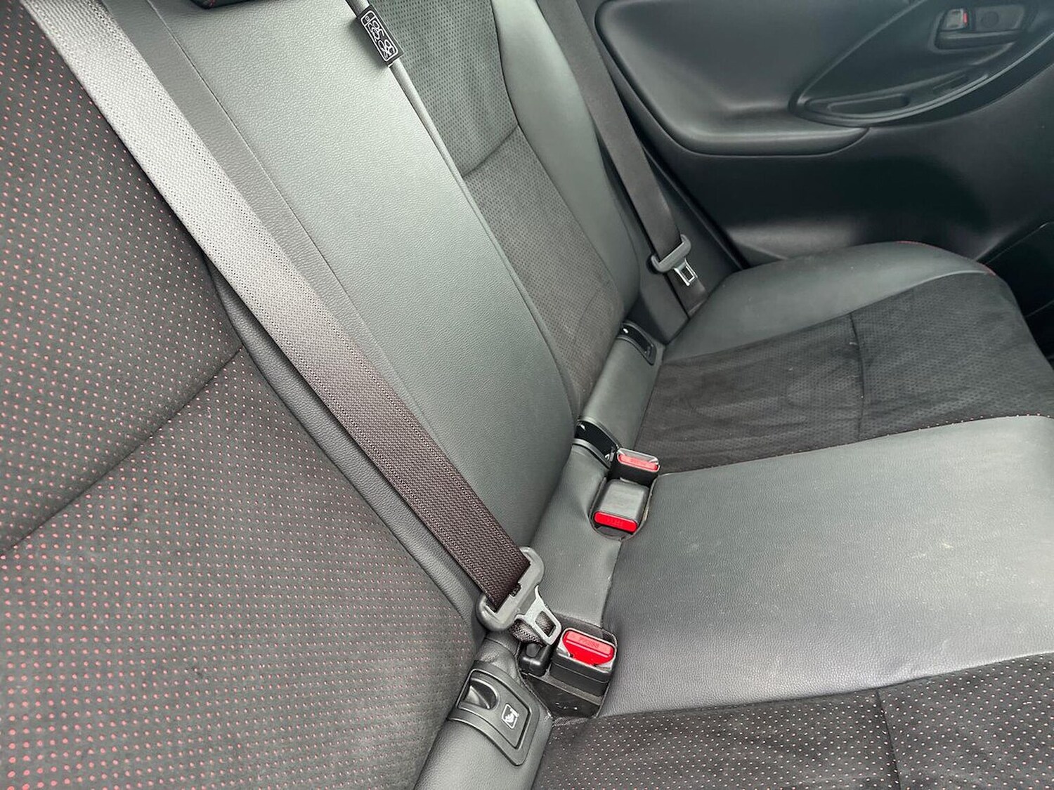 Used Toyota Yaris 2025 for sale - 78004647: Photo 16