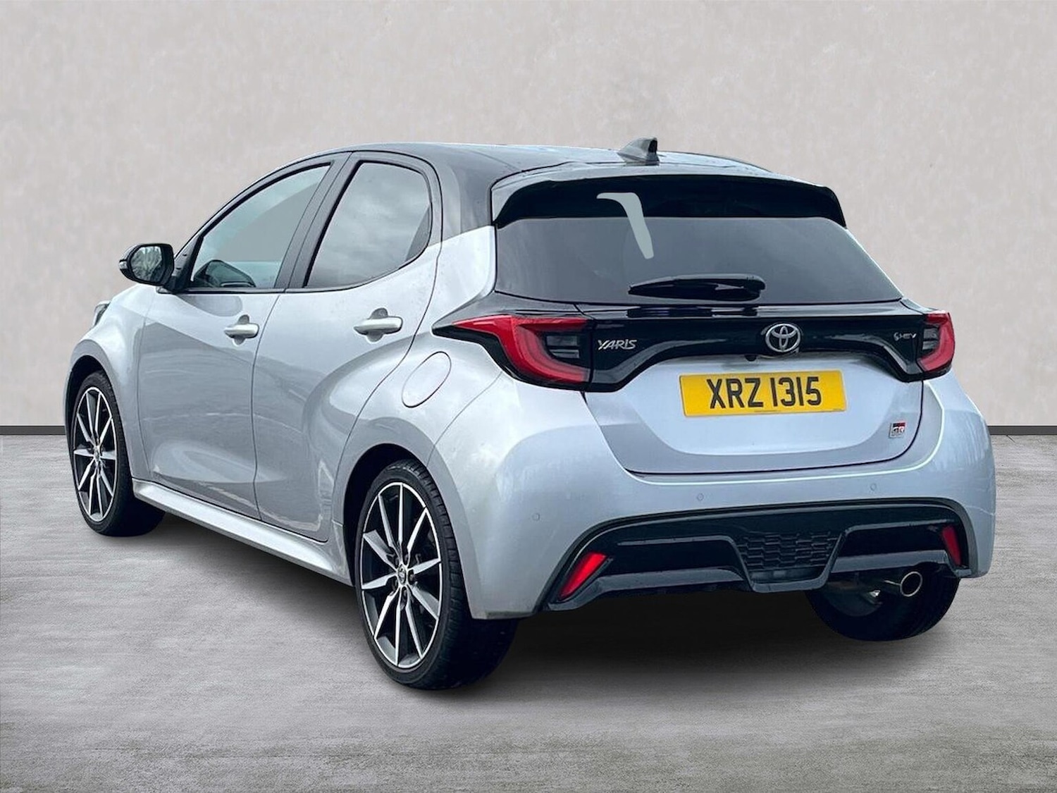 Used Toyota Yaris 2025 for sale - 78004647: Photo 2