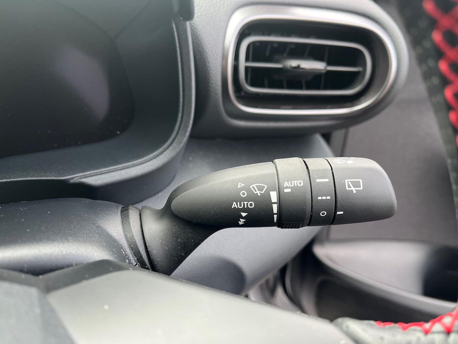 Used Toyota Yaris 2025 for sale - 78004647: Photo 28