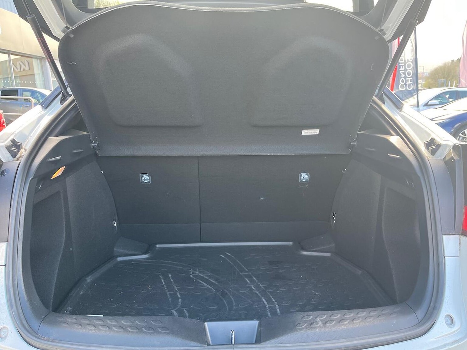 Used Toyota C-HR 2022 for sale - 78193037: Photo 19