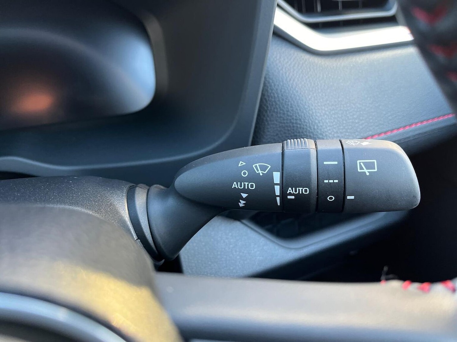 Used Toyota RAV4 2024 for sale - 76986919: Photo 28