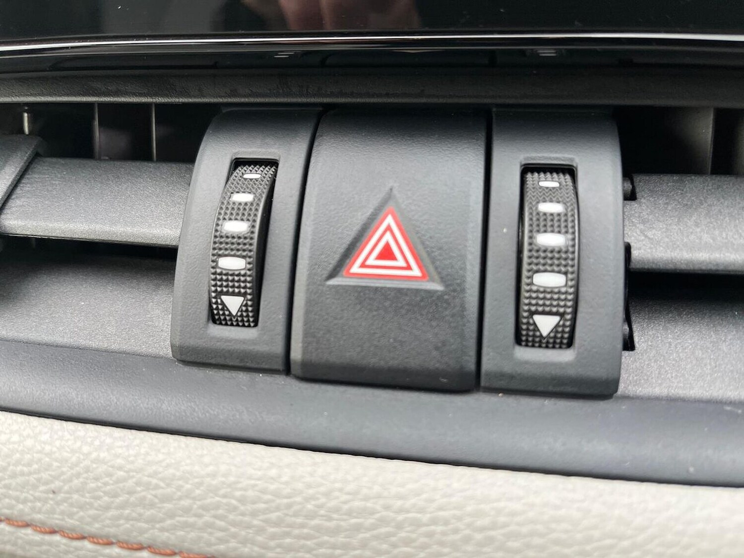 Used Toyota RAV4 2022 for sale - 76490713: Photo 22