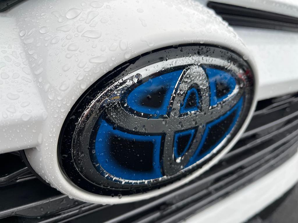 Used Toyota RAV4 2022 for sale - 76490713: Photo 32