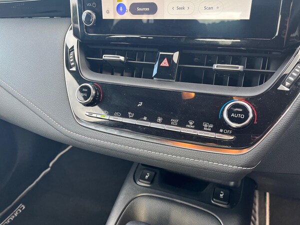 Used Toyota Corolla 2022 for sale - 76232737: Photo 12