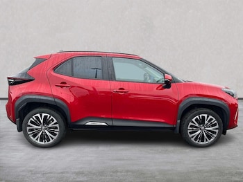 Used Toyota Yaris Cross 2022 for sale - 76320706: Photo