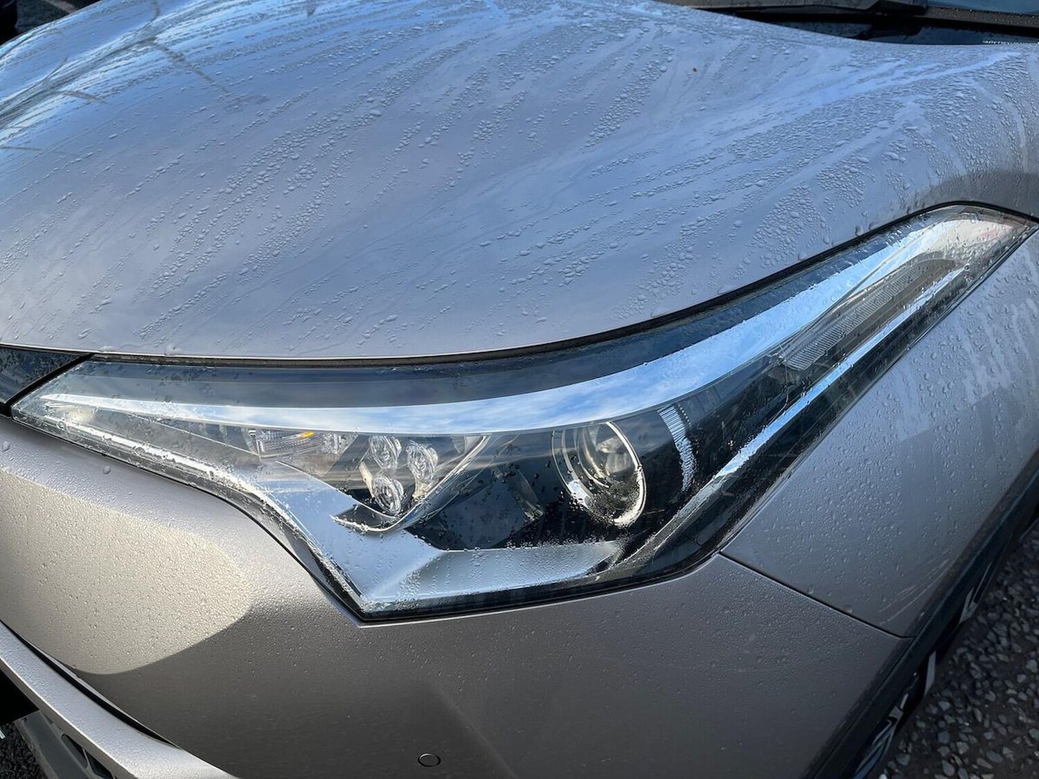 Used Toyota C-HR 2018 for sale - 76353628: Photo 33