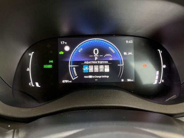 Used Toyota Yaris Cross 2024 for sale - 75490937: Photo 10