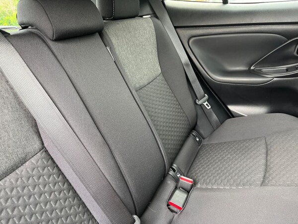 Used Toyota Yaris Cross 2024 for sale - 75490937: Photo 16
