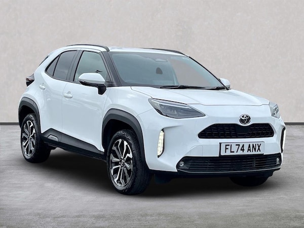 Used Toyota Yaris Cross 2024 for sale - 75490937: Photo 1