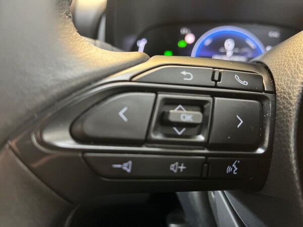 Used Toyota Yaris Cross 2024 for sale - 75490937: Photo 26