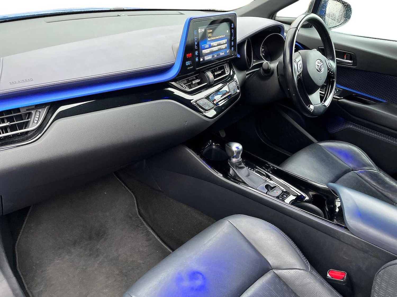 Used Toyota C-HR 2017 for sale - 76770010: Photo 7