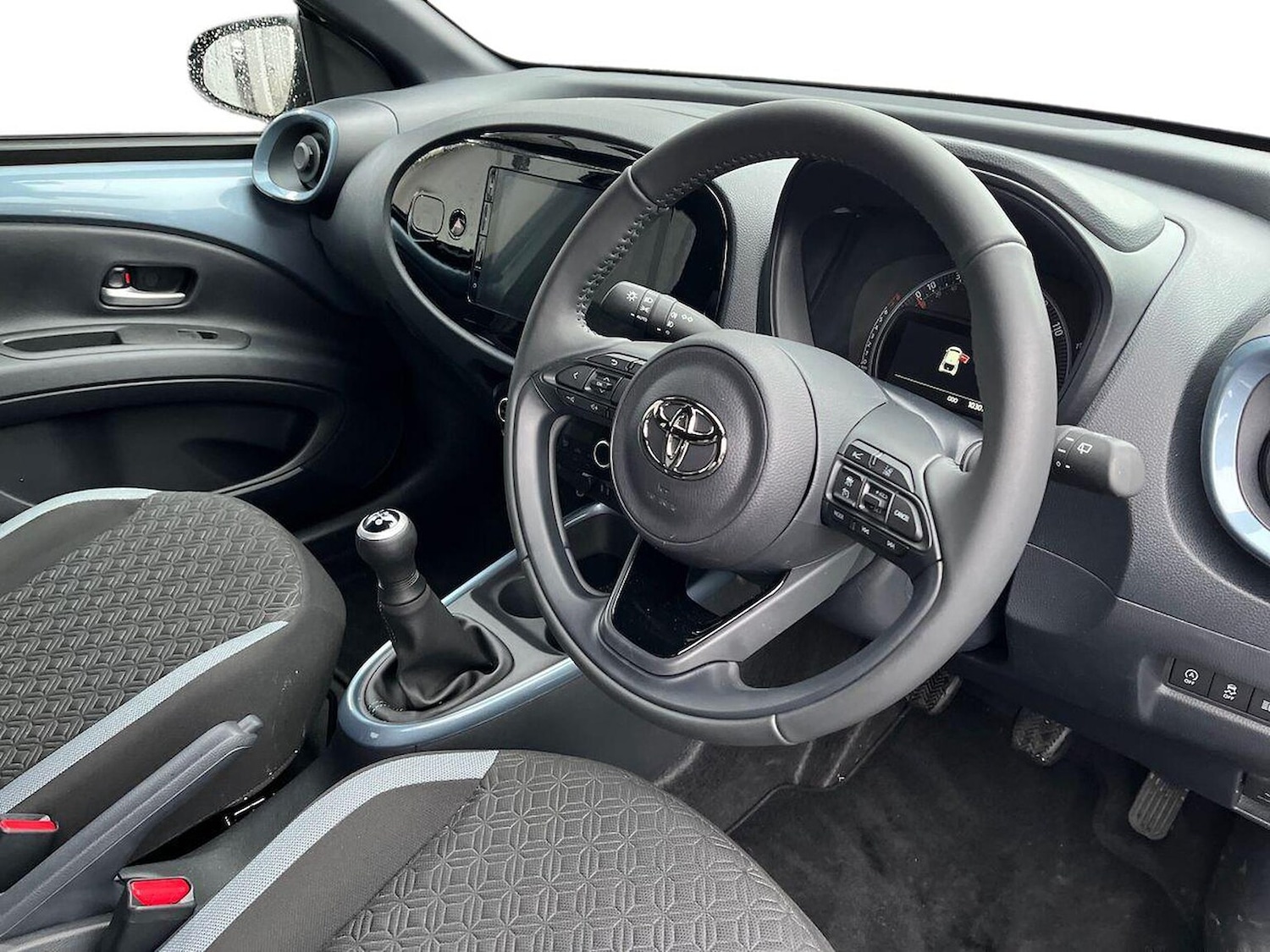 Used Toyota Aygo X 2025 for sale - 76807546: Photo 15