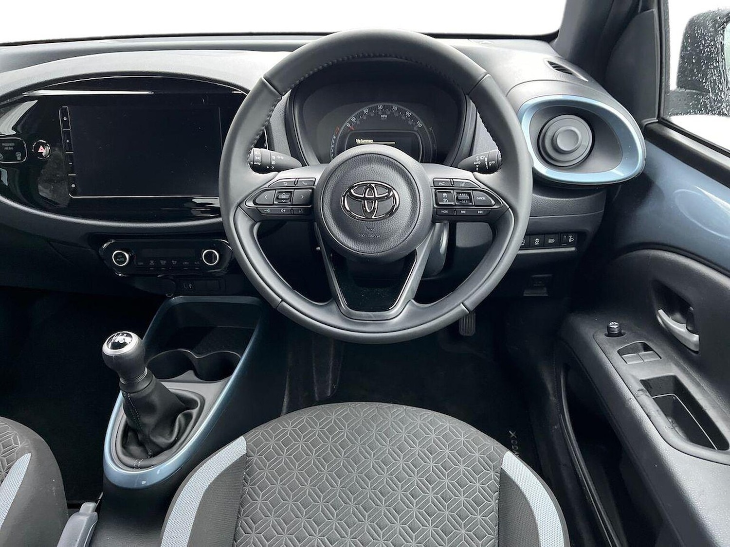 Used Toyota Aygo X 2025 for sale - 76807546: Photo 9