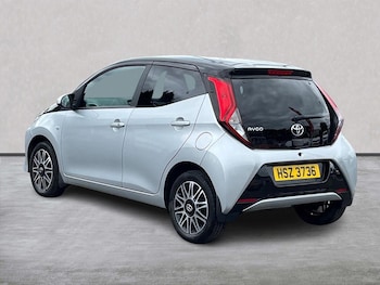 Used Toyota AYGO 2019 for sale - 78605997: Photo