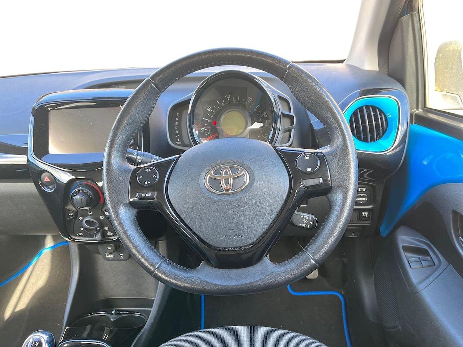 Used Toyota AYGO 2015 for sale - 78193028: Photo 11