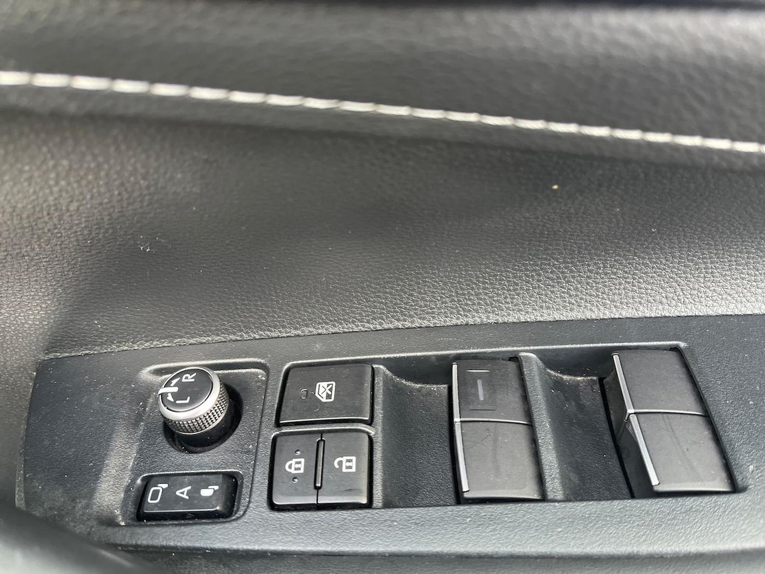 Used Toyota Corolla 2023 for sale - 76490709: Photo 21