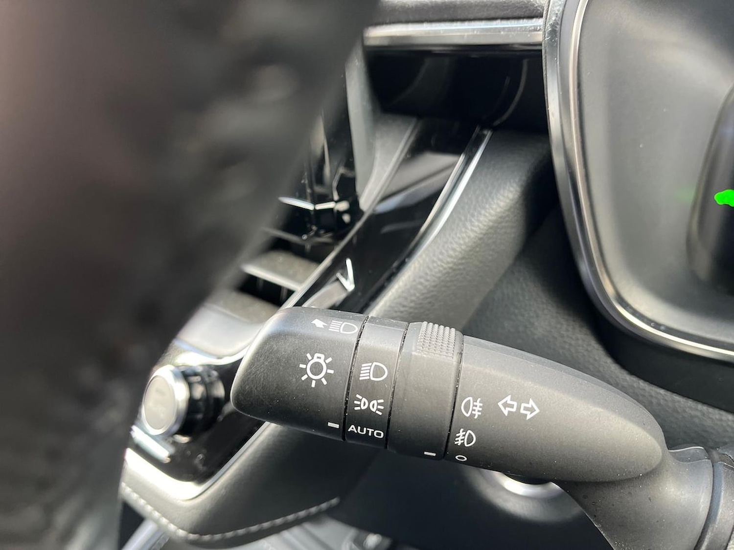 Used Toyota Corolla 2023 for sale - 76490709: Photo 29