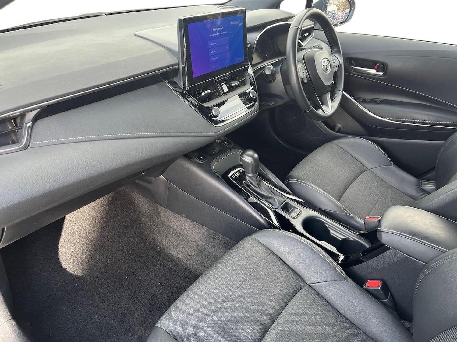 Used Toyota Corolla 2023 for sale - 76490709: Photo 7