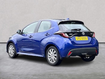 Used Toyota Yaris 2023 for sale - 78770314: Photo