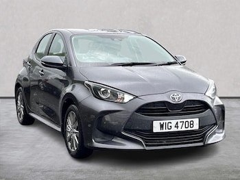 Used Toyota Yaris 2022 for sale - 79432096: Photo
