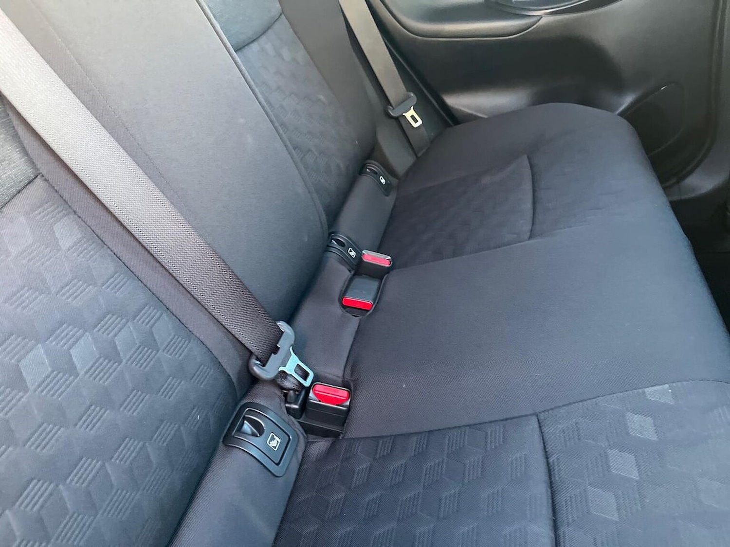 Used Toyota Yaris 2024 for sale - 77984039: Photo 16