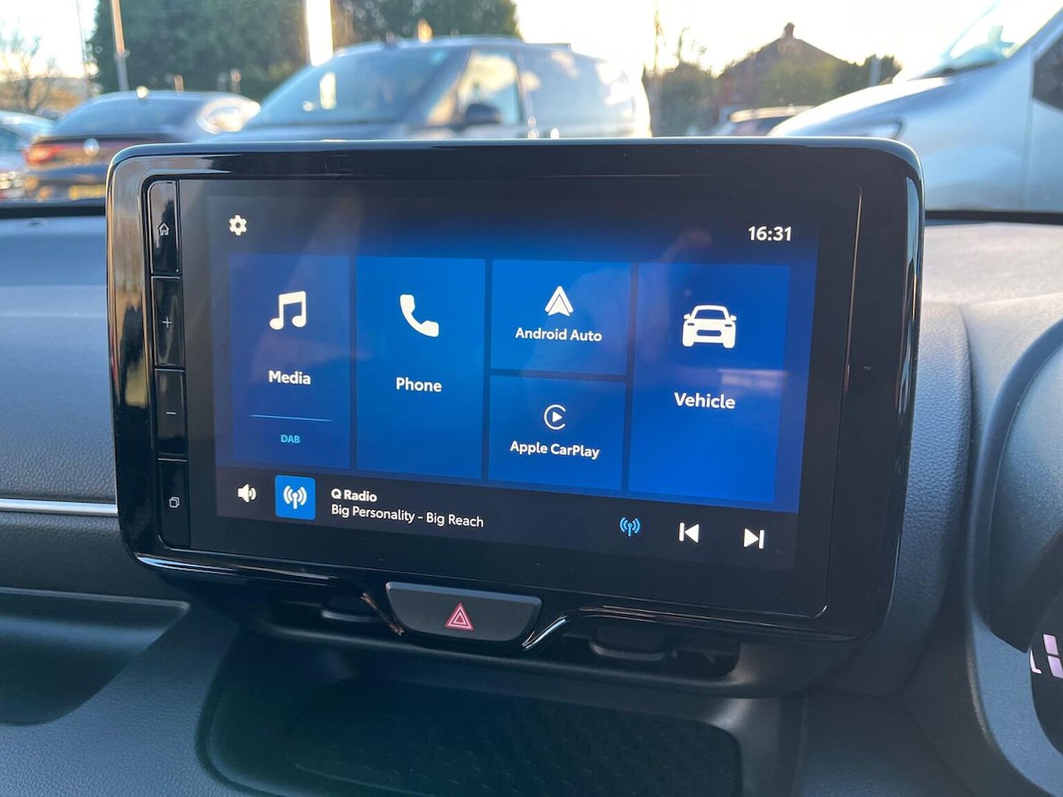 Used Toyota Yaris 2024 for sale - 77984039: Photo 24