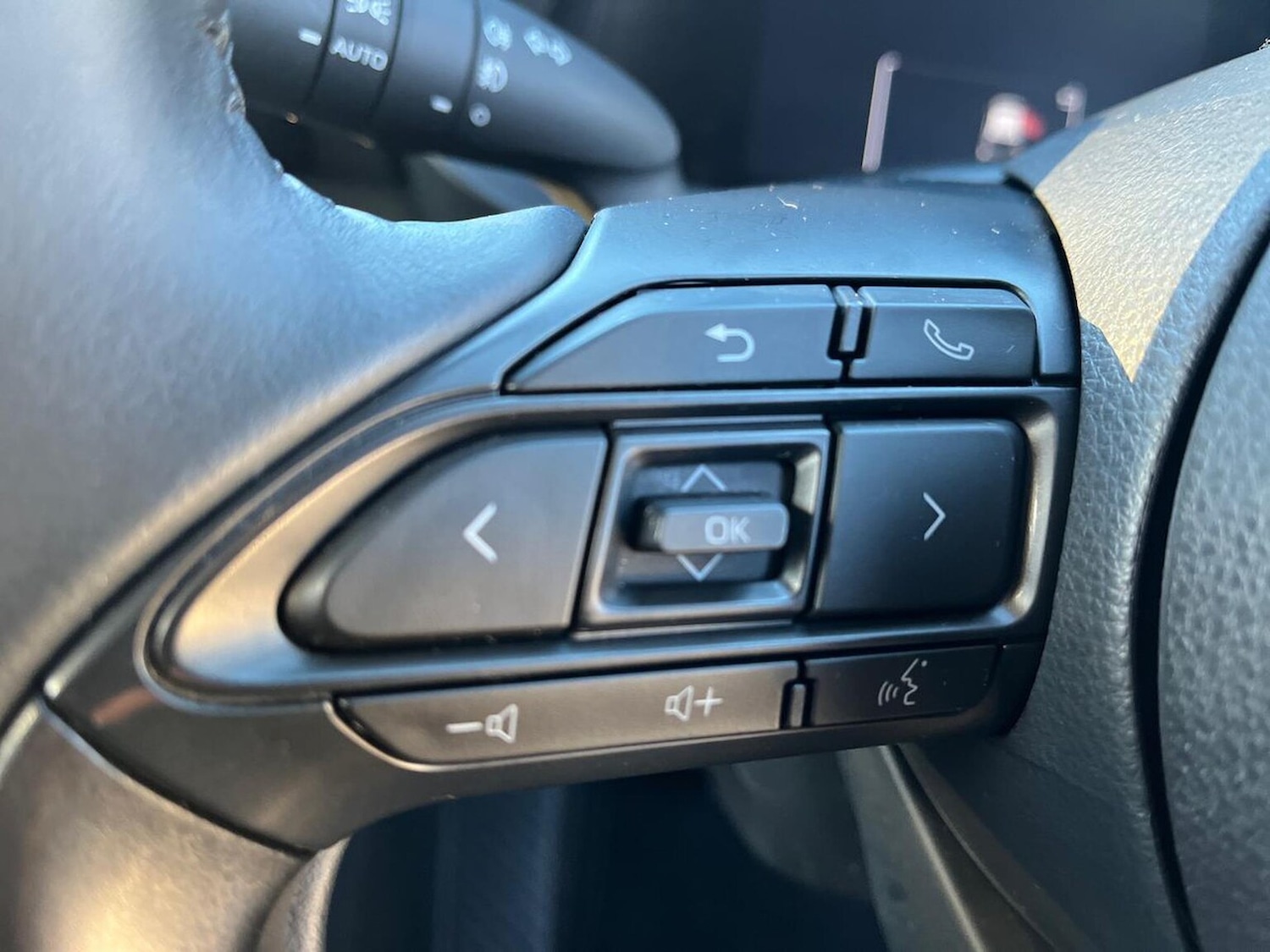 Used Toyota Yaris 2024 for sale - 77984039: Photo 26