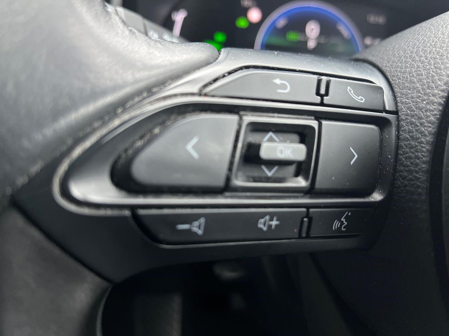 Used Toyota Yaris Cross 2024 for sale - 76963504: Photo 27