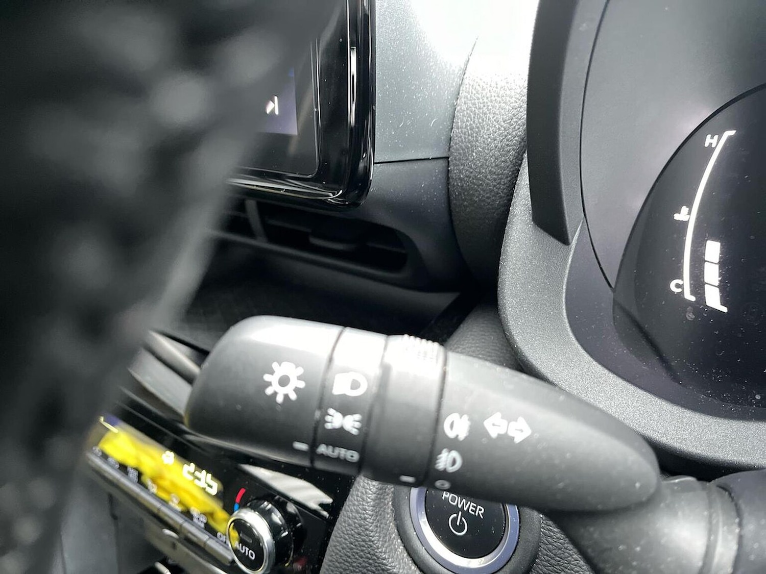 Used Toyota Yaris Cross 2024 for sale - 76963504: Photo 29