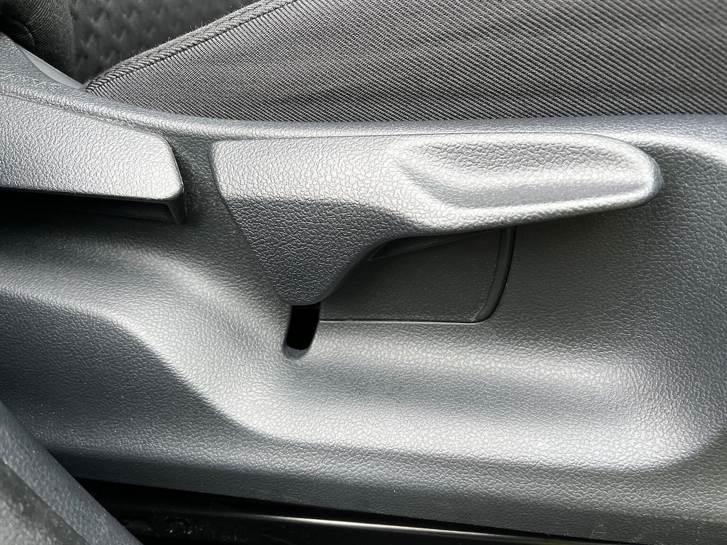 Used Toyota Yaris Cross 2024 for sale - 76963504: Photo 30