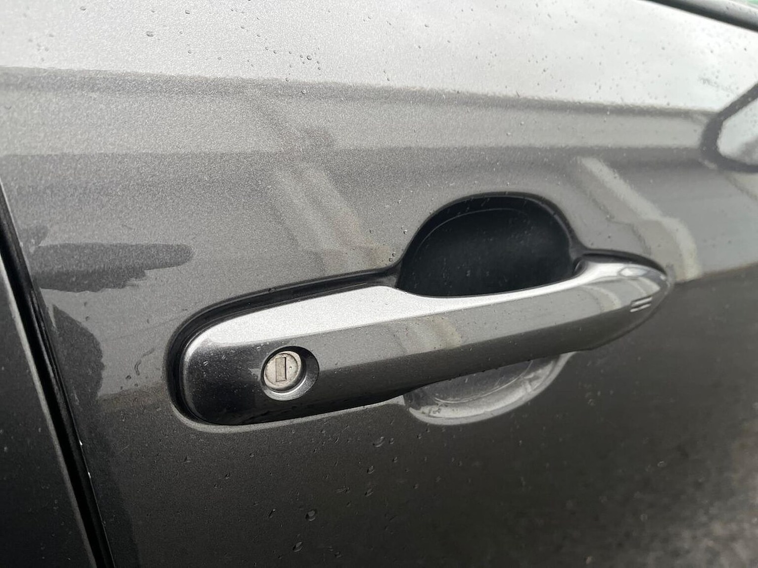 Used Toyota Yaris Cross 2024 for sale - 76963504: Photo 36