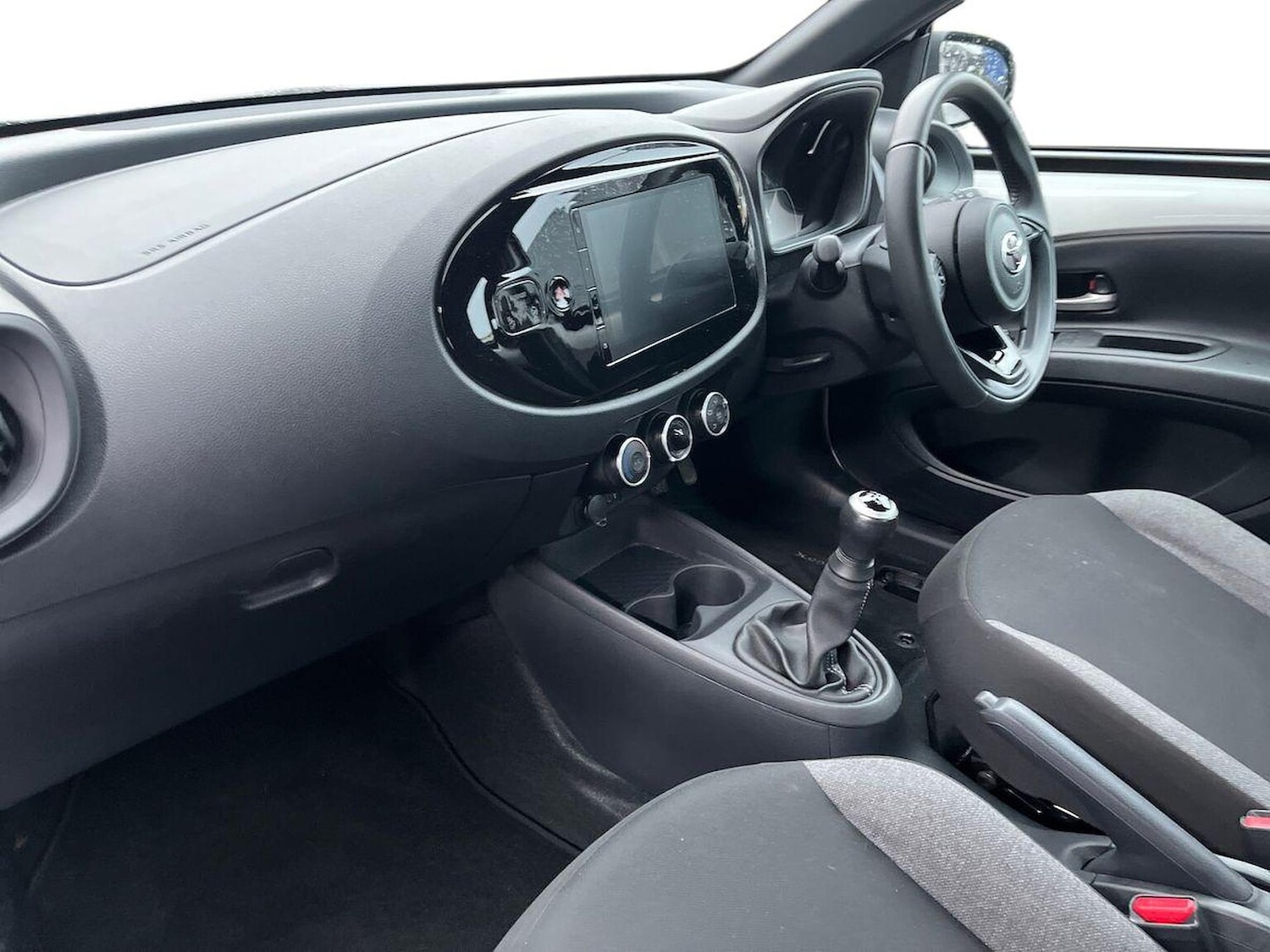 Used Toyota Aygo X 2024 for sale - 76413943: Photo 7