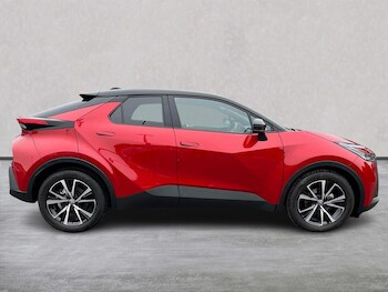 Used Toyota C-HR 2024 for sale - 75587359: Photo