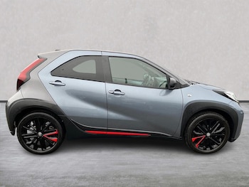 Used Toyota Aygo X 2023 for sale - 76207435: Photo 3