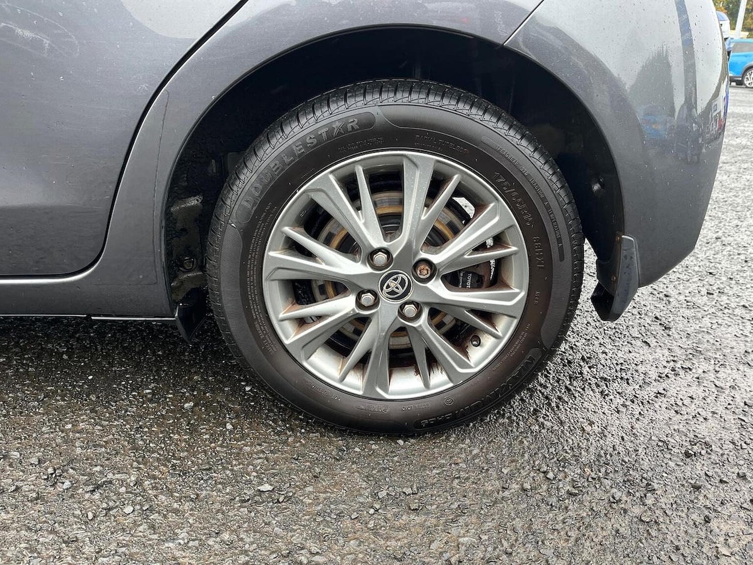 Used Toyota Yaris 2018 for sale - 76129050: Photo 6