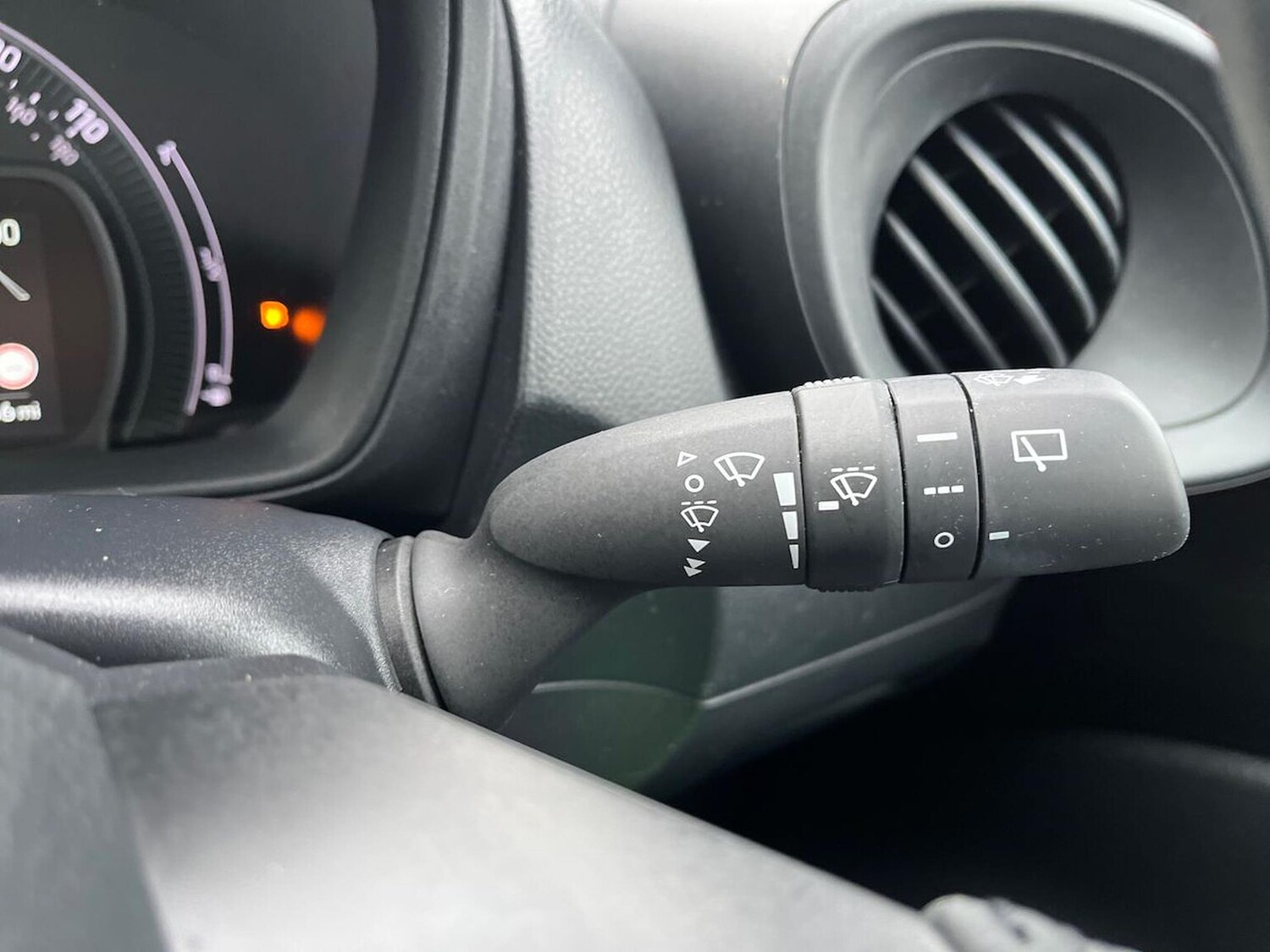 Used Toyota Aygo X 2024 for sale - 77802128: Photo 27