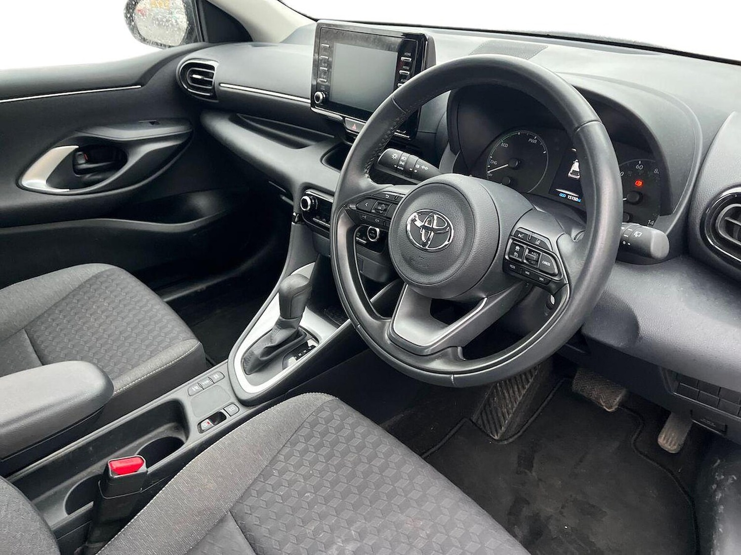 Used Toyota Yaris 2022 for sale - 78078176: Photo 15