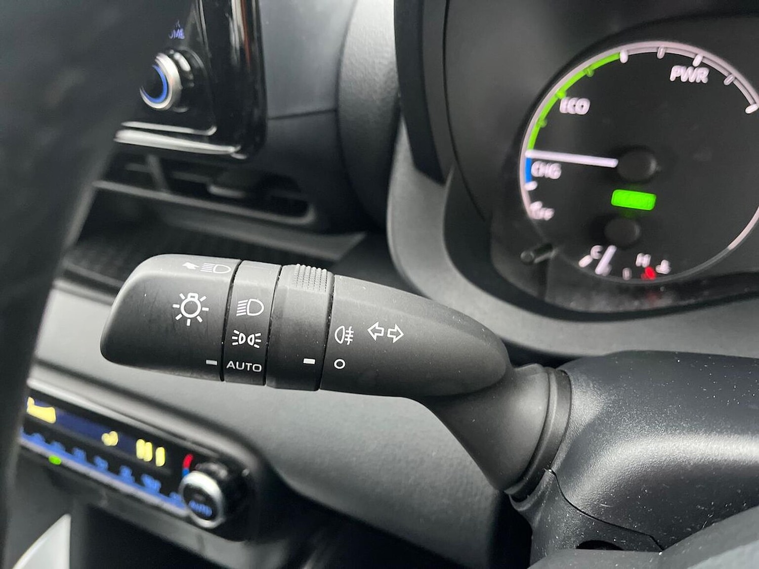 Used Toyota Yaris 2022 for sale - 78078176: Photo 28