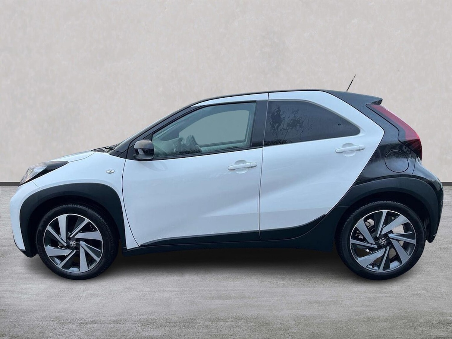 Used Toyota Aygo X 2024 for sale - 77984037: Photo 19