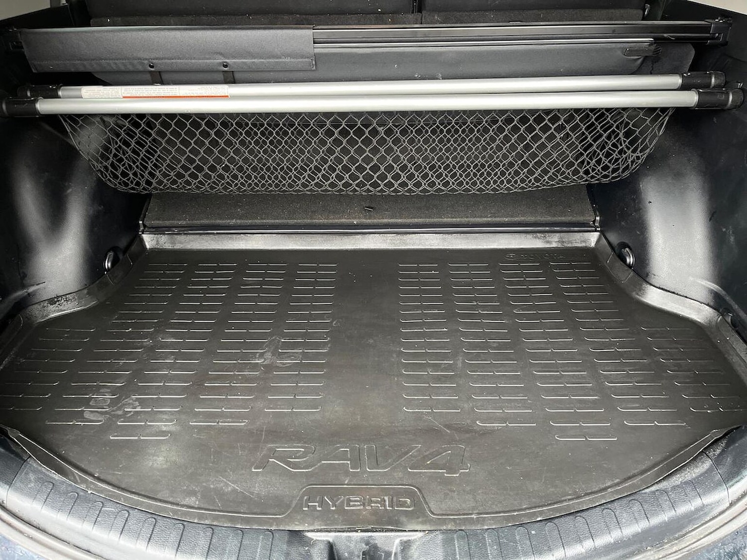 Used Toyota RAV4 2018 for sale - 76478153: Photo 17