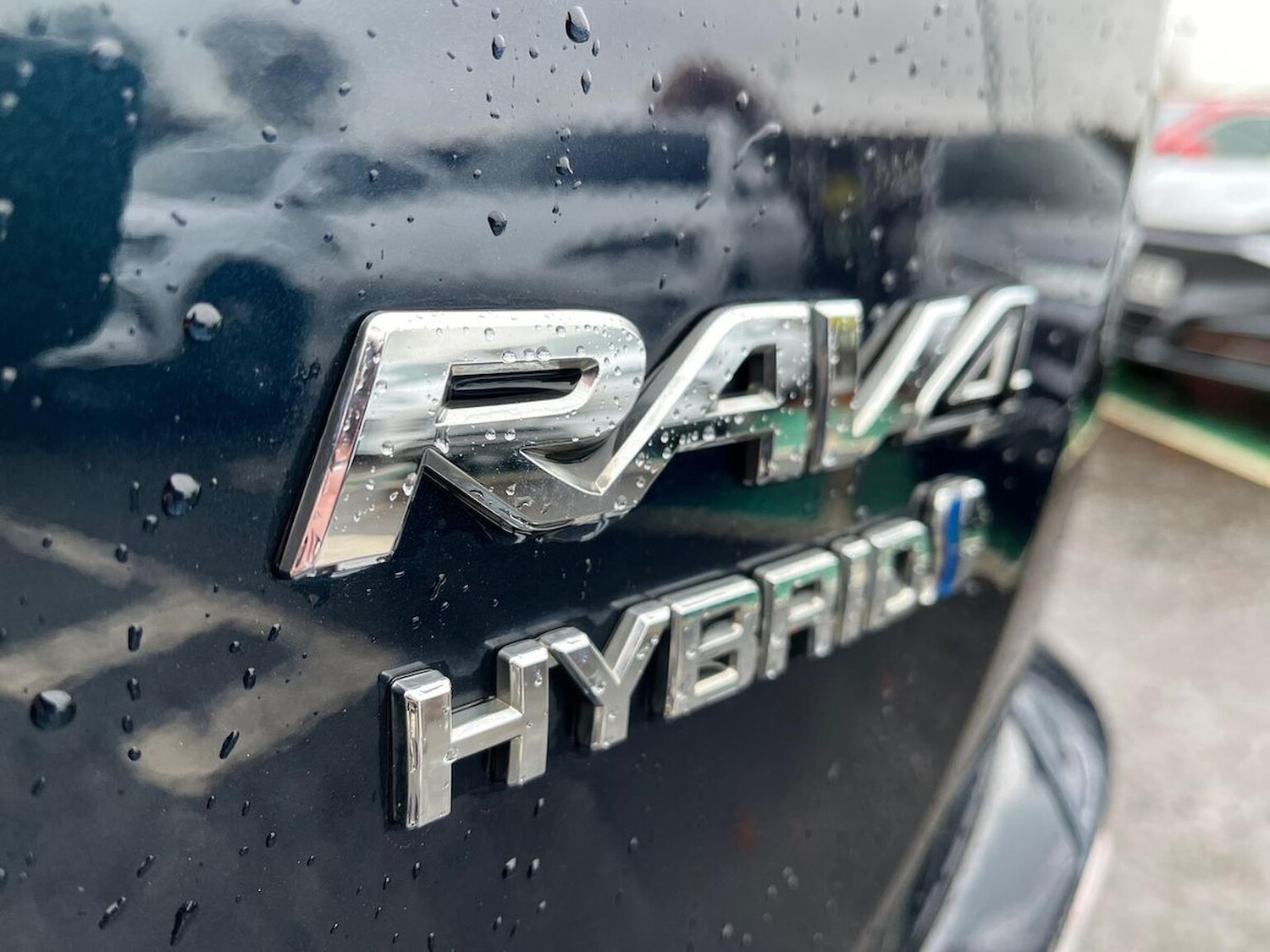 Used Toyota RAV4 2018 for sale - 76478153: Photo 34