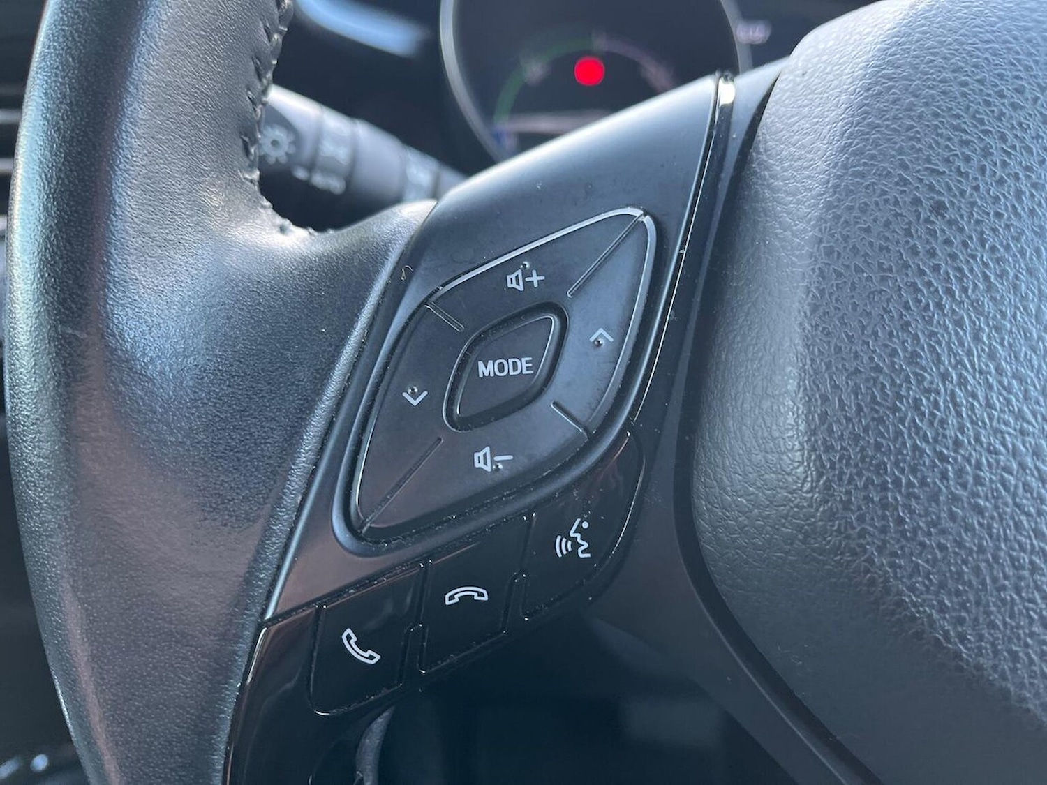 Used Toyota C-HR 2021 for sale - 78193004: Photo 29