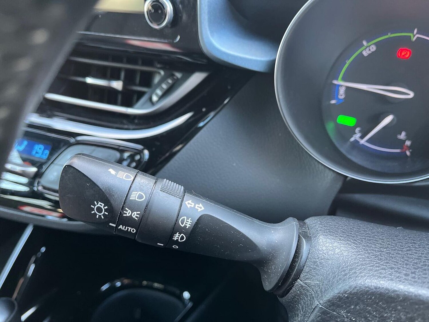 Used Toyota C-HR 2021 for sale - 78193004: Photo 31